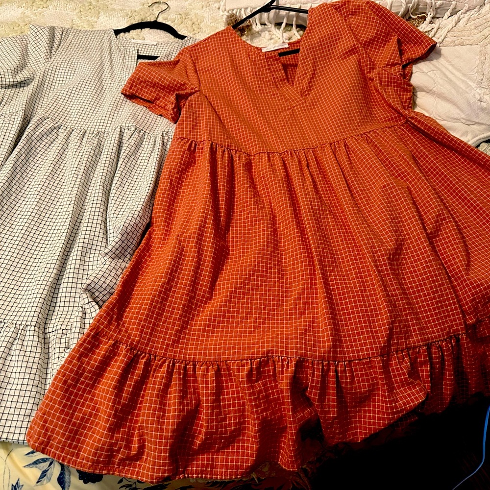 Pink blush maternity size M knee length dresses